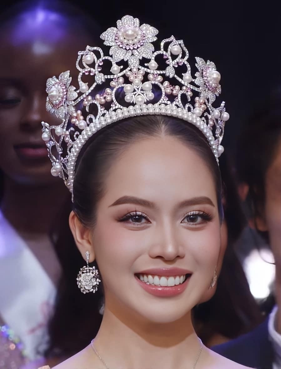 Thanh Thủy đăng quang Miss International 2024, phản ứng của Kỳ Duyên gây chú ý