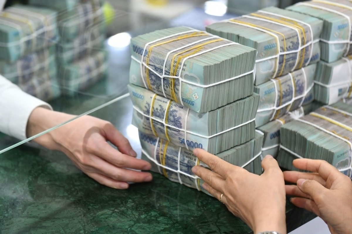 Điểm tin ngân hàng ngày 14/11: NHNN ban hành các quyết định mới về lãi suất tiền gửi Điểm tin ngân hàng ngày 14/11: NHNN ban hành các quyết định mới về lãi suất tiền gửi