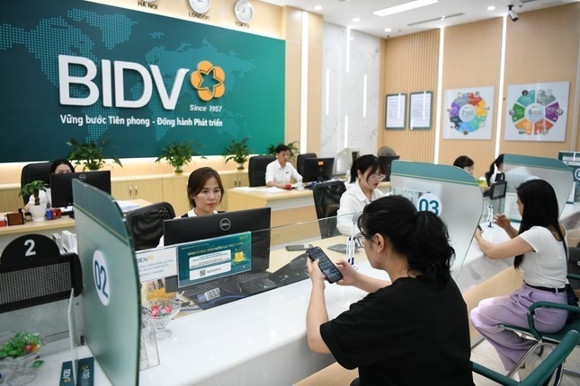 Điểm tin ngân hàng ngày 27/11: Trái phiếu xanh sôi động nhờ bảo lãnh từ các tổ chức nước ngoài Điểm tin ngân hàng ngày 27/11: Trái phiếu xanh sôi động nhờ bảo lãnh từ các tổ chức nước ngoài