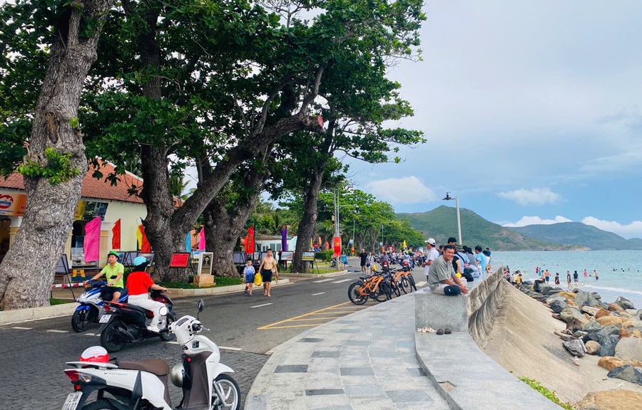 Côn Đảo từng bước chuyển đổi, phát triển giao thông xanh