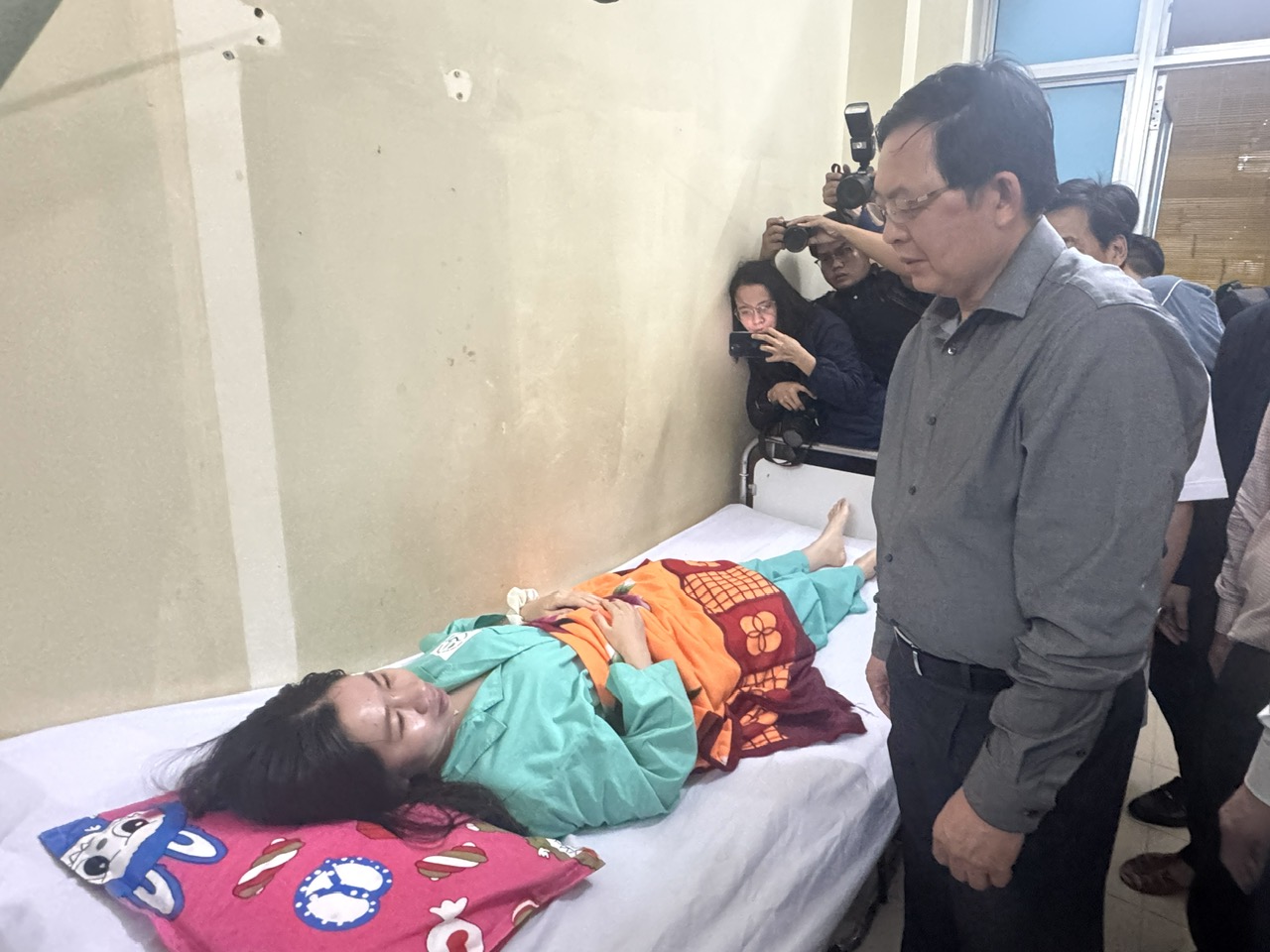 Phó Thủ tướng Hồ Quốc Dũng trực tiếp chỉ đạo khắc phục sạt lở tại đèo Khánh Lê