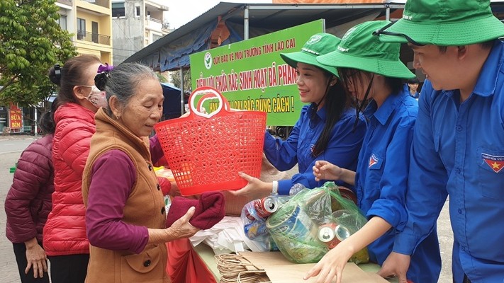 Đẩy mạnh tuyên truyền phòng, chống rác thải nhựa