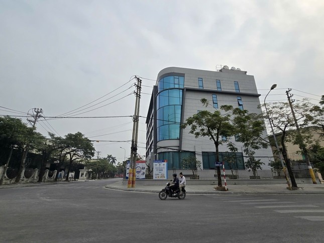 Điểm tin xây dựng - bất động sản ngày 26/12: Loạt vi phạm trật tự xây dựng tại Cụm công nghiệp Từ Liêm Điểm tin xây dựng - bất động sản ngày 26/12: Loạt vi phạm trật tự xây dựng tại Cụm công nghiệp Từ Liêm