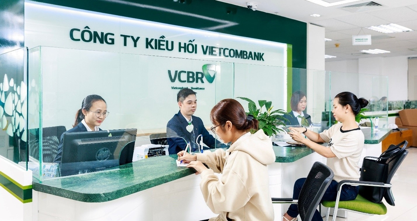 Điểm tin ngân hàng tuần qua: NHNN bán ra khoảng 9,4 tỷ USD trong năm 2024 để ổn định tỷ giá Điểm tin ngân hàng tuần qua: NHNN bán ra khoảng 9,4 tỷ USD trong năm 2024 để ổn định tỷ giá