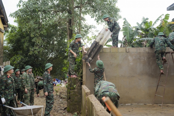 TP. Huế khởi công xây dựng, sửa chữa nhà cho người dân vùng lũ