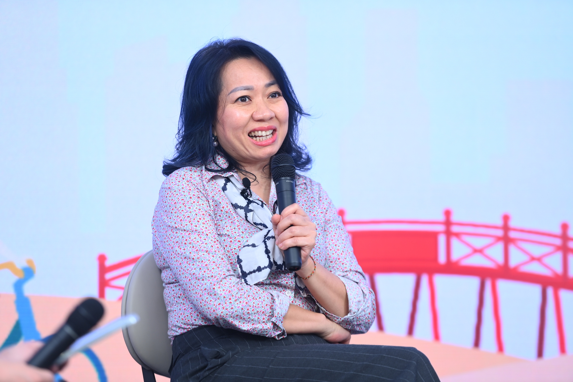 Chuyển đổi phương tiện xanh ở Hà Nội: Không thể chậm trễ hơn Chuyển đổi phương tiện xanh ở Hà Nội: Không thể chậm trễ hơn