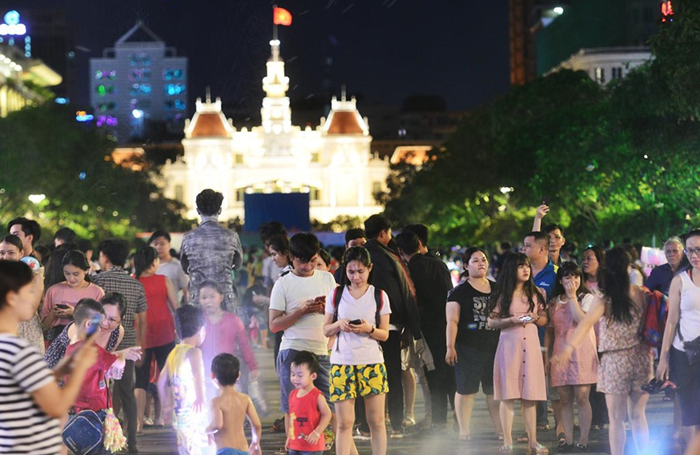 TP. HCM phấn đấu tăng trưởng năm 2026 trên 10%