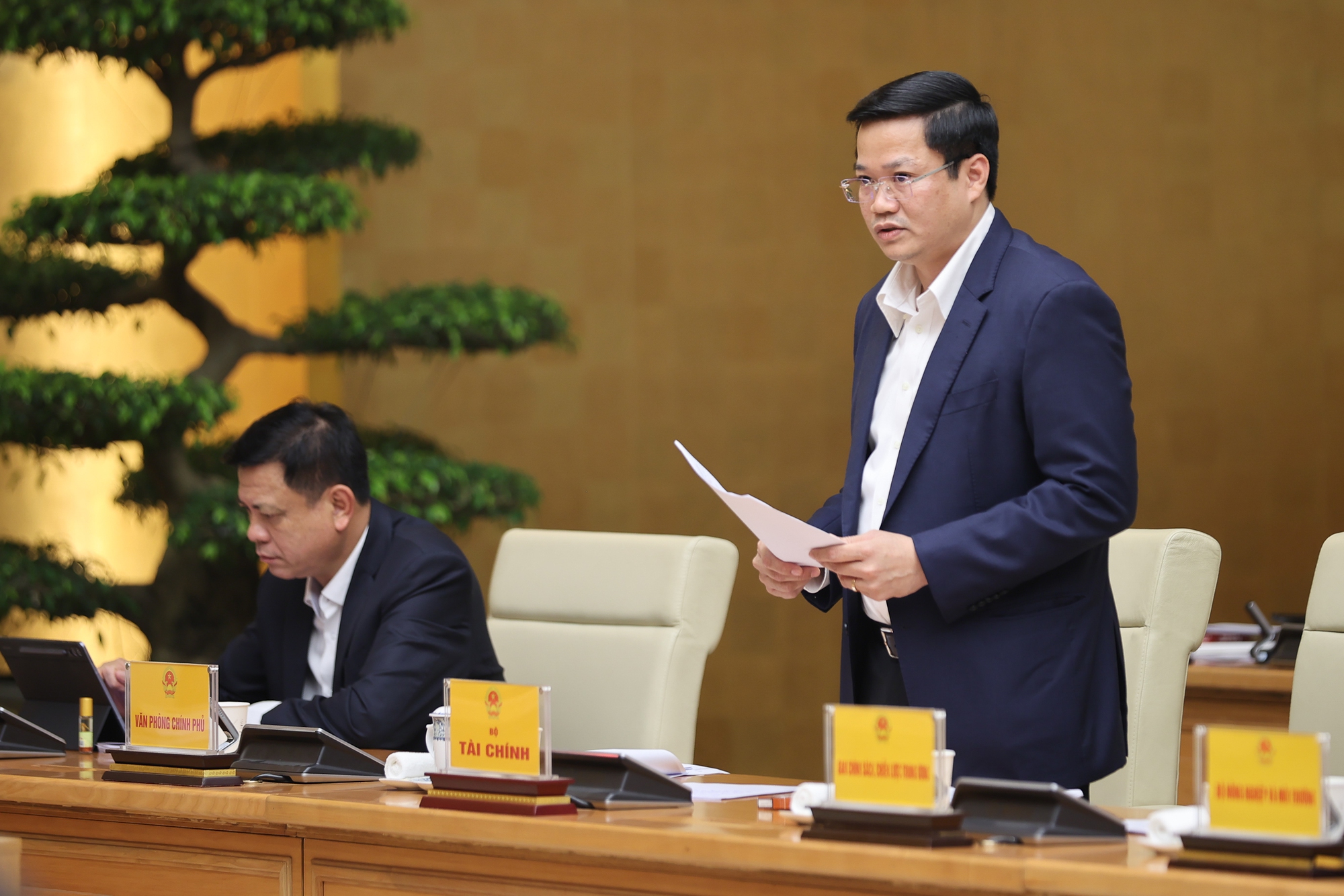 Thủ tướng: Củng cố niềm tin, hành động thực chất, hiệu quả, đột phá để phát triển kinh tế tư nhân