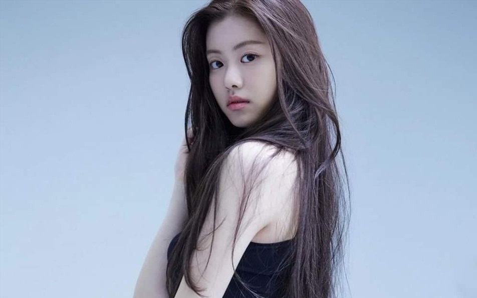 Sao Hàn hôm nay 20/5: HYBE tiếp tục phủ nhận scandal bạo lực học đường của Kim Garam sau lời khai của nạn nhân