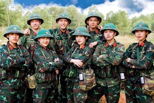 Sao Việt hôm nay 2/6: Hòa Minzy hạnh phúc đón sinh nhật cùng các đồng đội "Sao nhập ngũ"