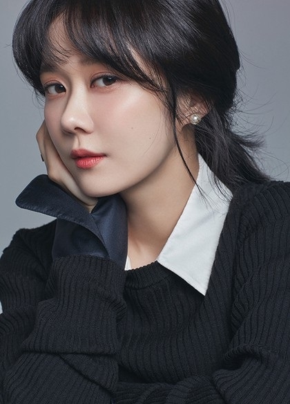 Sao Hàn hôm nay 4/6: Jang Na Ra kết hôn với bạn trai kém tuổi sau 2 năm hẹn hò