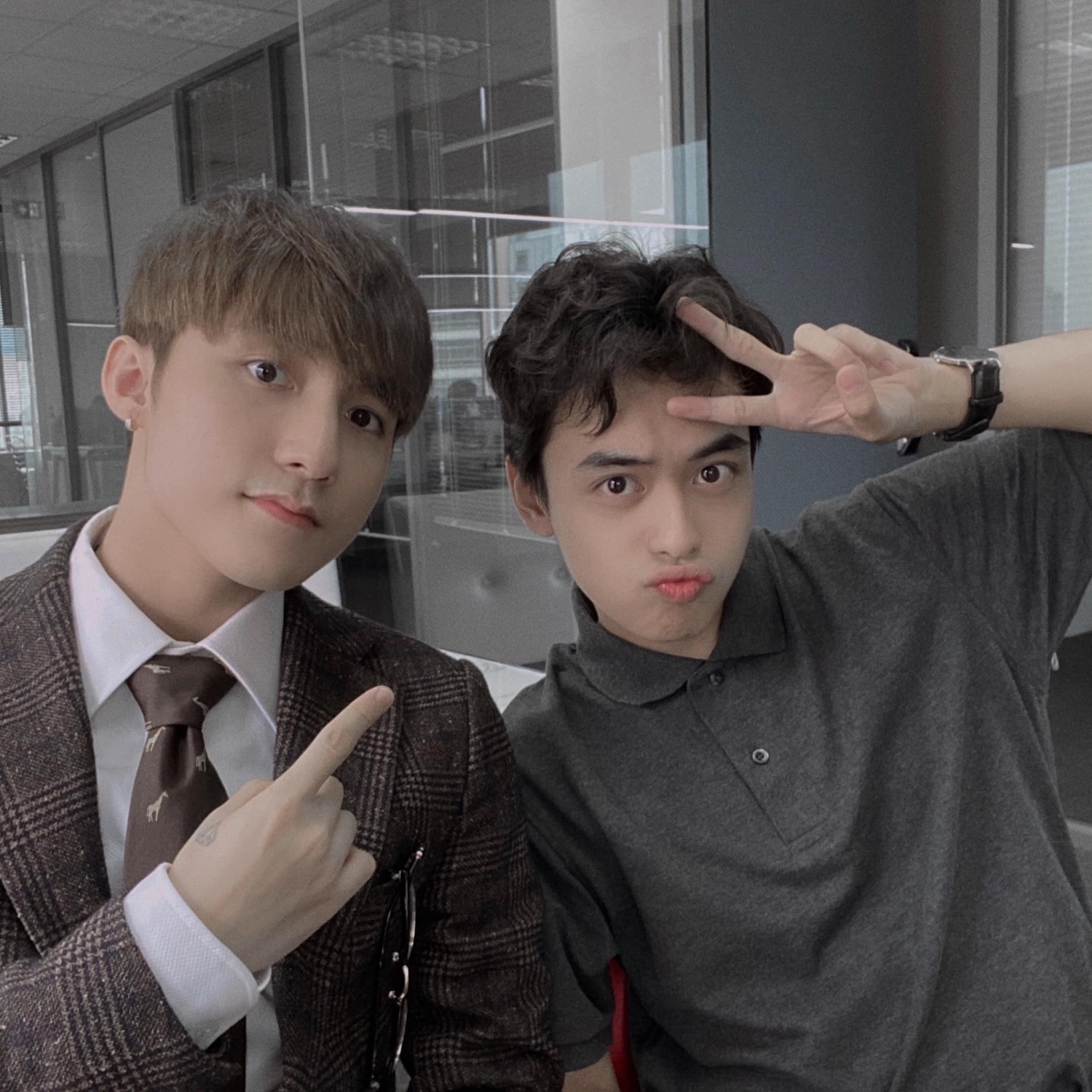 Sao Việt hôm nay 4/6: Phương Thanh trước thông tin chiêu trò PR cùng "tình trẻ" Sao Việt hôm nay 4/6: Phương Thanh trước thông tin chiêu trò PR cùng "tình trẻ"