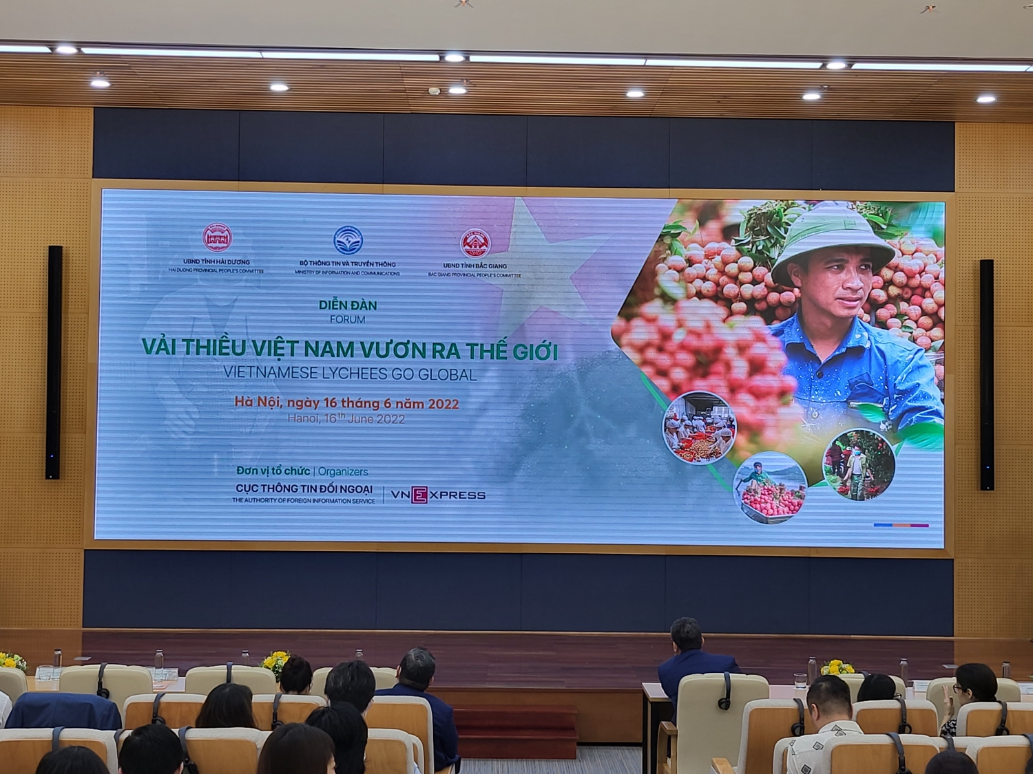 Diễn đàn “Vải thiều Việt Nam vươn ra thế giới” Diễn đàn “Vải thiều Việt Nam vươn ra thế giới”