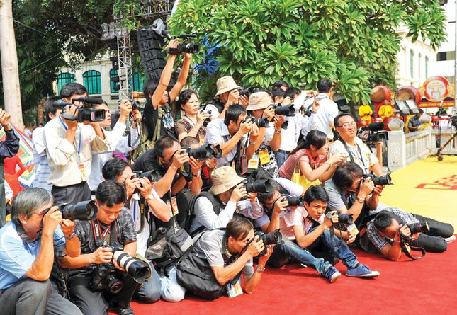 Chuyện nhặt những lão làng báo