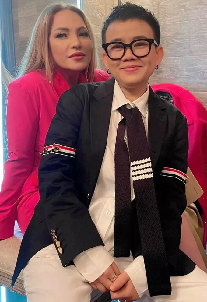 Sao Việt hôm nay 6/7: Sơn Tùng M-TP ra mắt phiên bản hoàn toàn mới cho MV "There's no one at all" Sao Việt hôm nay 6/7: Sơn Tùng M-TP ra mắt phiên bản hoàn toàn mới cho MV "There's no one at all"