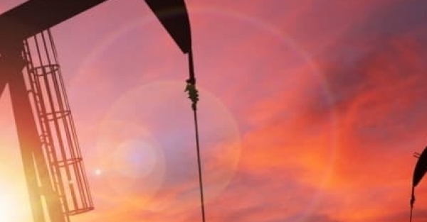 Goldman Sachs: Giá dầu có thể chạm mức 140 USD