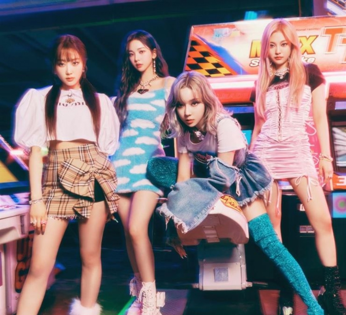 Sao Hàn hôm nay 10/7: Song Ji Hyo bất ngờ hé lộ “chuyện tình cảm” với Kim Jong Kook