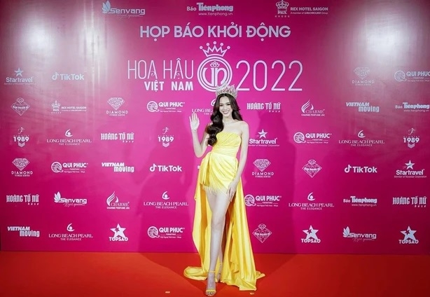 Sao Việt hôm nay 10/7: Ninh Dương Lan Ngọc đọ sắc cùng “mỹ nhân cổ trang Thái” Bella Ranee Sao Việt hôm nay 10/7: Ninh Dương Lan Ngọc đọ sắc cùng “mỹ nhân cổ trang Thái” Bella Ranee