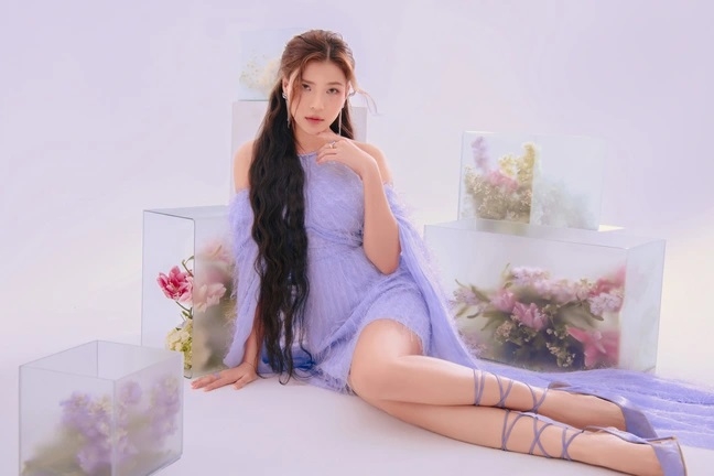 Sao Việt hôm nay 10/7: Ninh Dương Lan Ngọc đọ sắc cùng “mỹ nhân cổ trang Thái” Bella Ranee Sao Việt hôm nay 10/7: Ninh Dương Lan Ngọc đọ sắc cùng “mỹ nhân cổ trang Thái” Bella Ranee