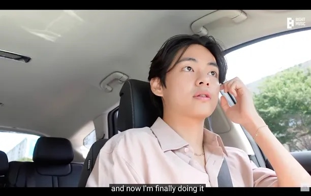 Sao Hàn hôm nay 12/7: V (BTS) xác nhận chuẩn bị phát hành album solo đầu tay Sao Hàn hôm nay 12/7: V (BTS) xác nhận chuẩn bị phát hành album solo đầu tay