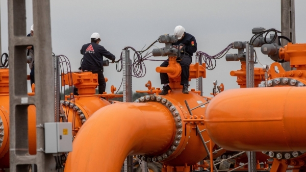 Hungary chống lại việc cấm vận khí đốt của Nga