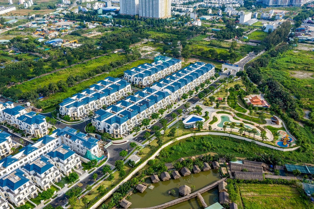 Tin bất động sản nổi bật trong tuần qua: Nhà ở, đất ở liên tục tăng, cao hơn so với thu nhập của người dân