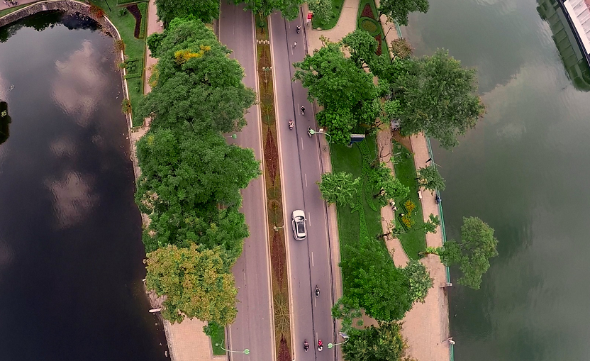 Buýt điện: Kiến tạo giao thông xanh, giải quyết ô nhiễm môi trường đô thị